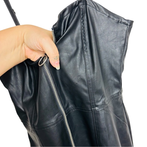 Aeropostale Faux Leather Zip Front Slim Bodycon Classic Goth Mini Dress Black S - Picture 7 of 14